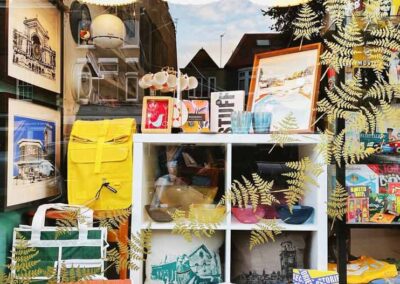 Fern Leaf Scatter Kit shop window sticker for spring, summer or autumn window schemes